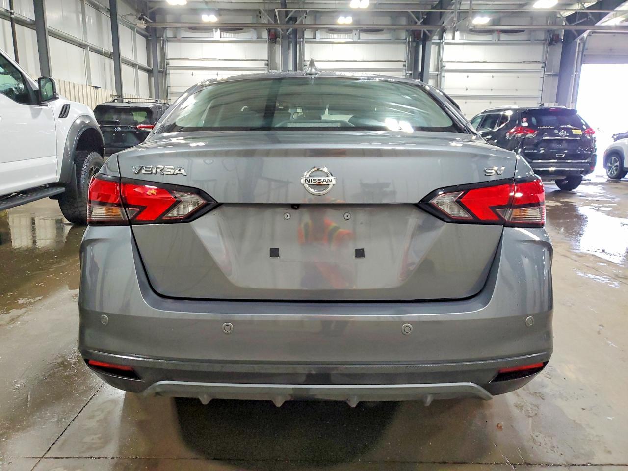 2022 NISSAN VERSA