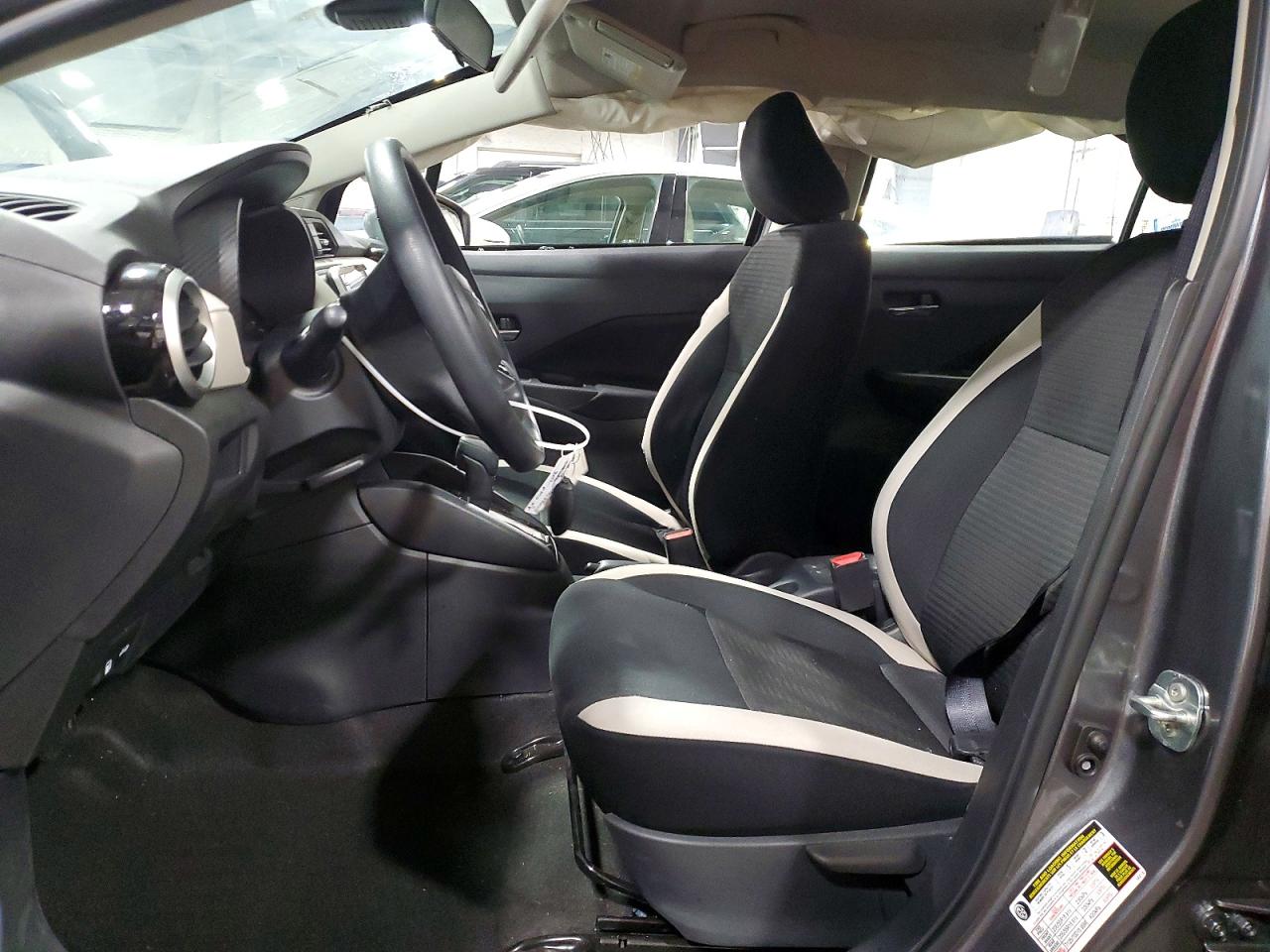 2022 NISSAN VERSA
