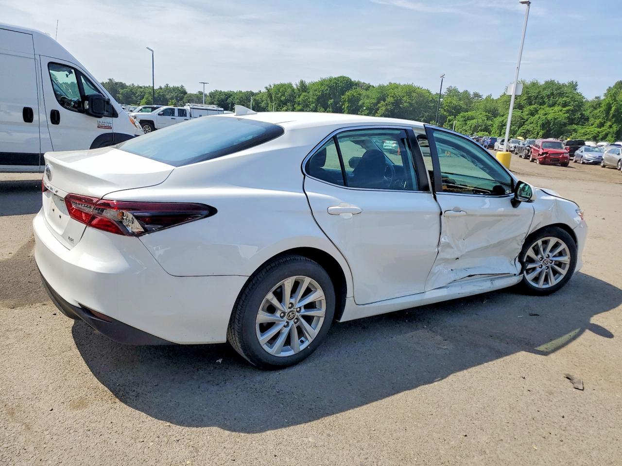 2023 TOYOTA CAMRY