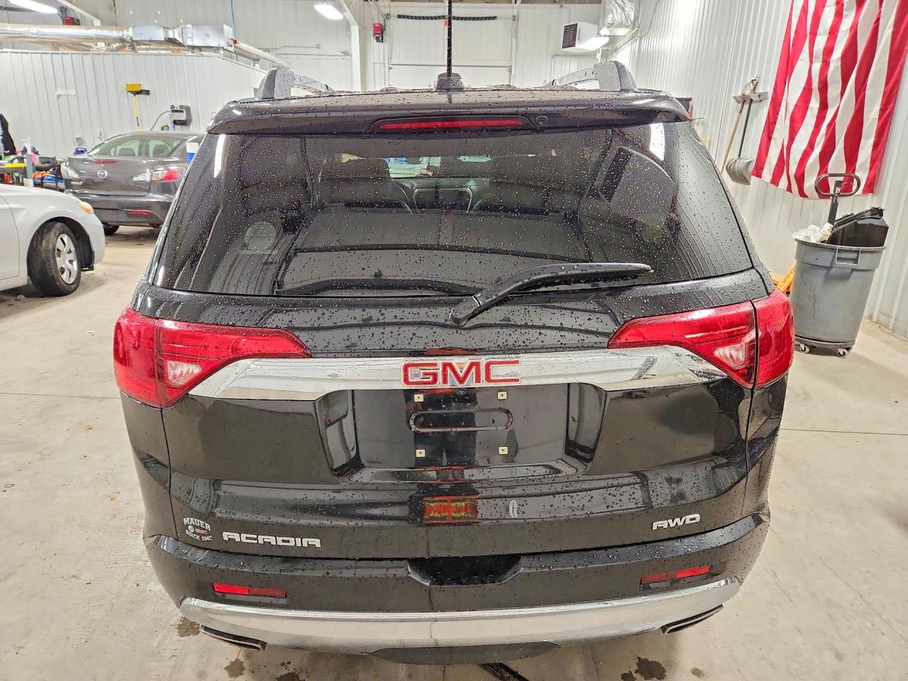 2019 GMC ACADIA DEN