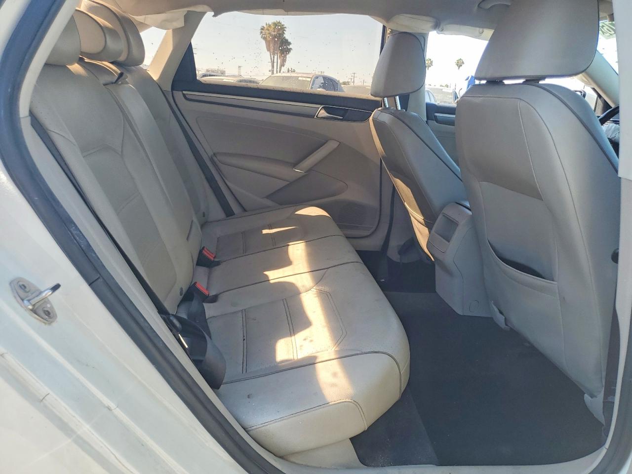 2018 VOLKSWAGEN PASSAT