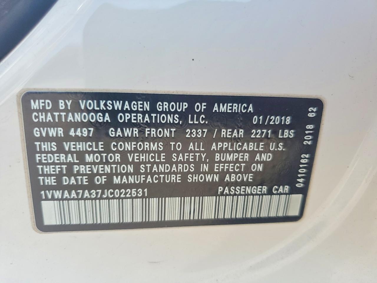 2018 VOLKSWAGEN PASSAT