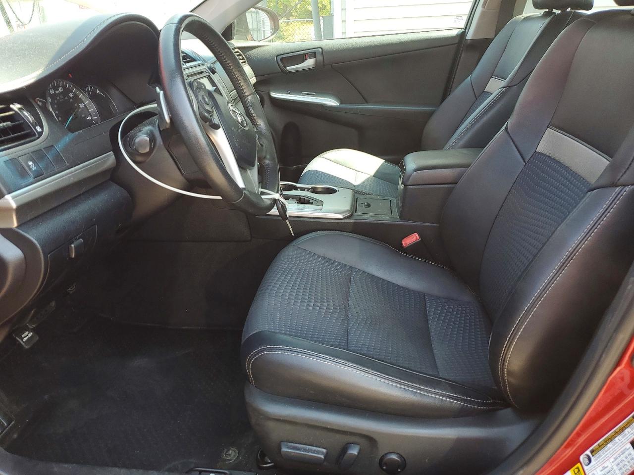 2013 TOYOTA CAMRY