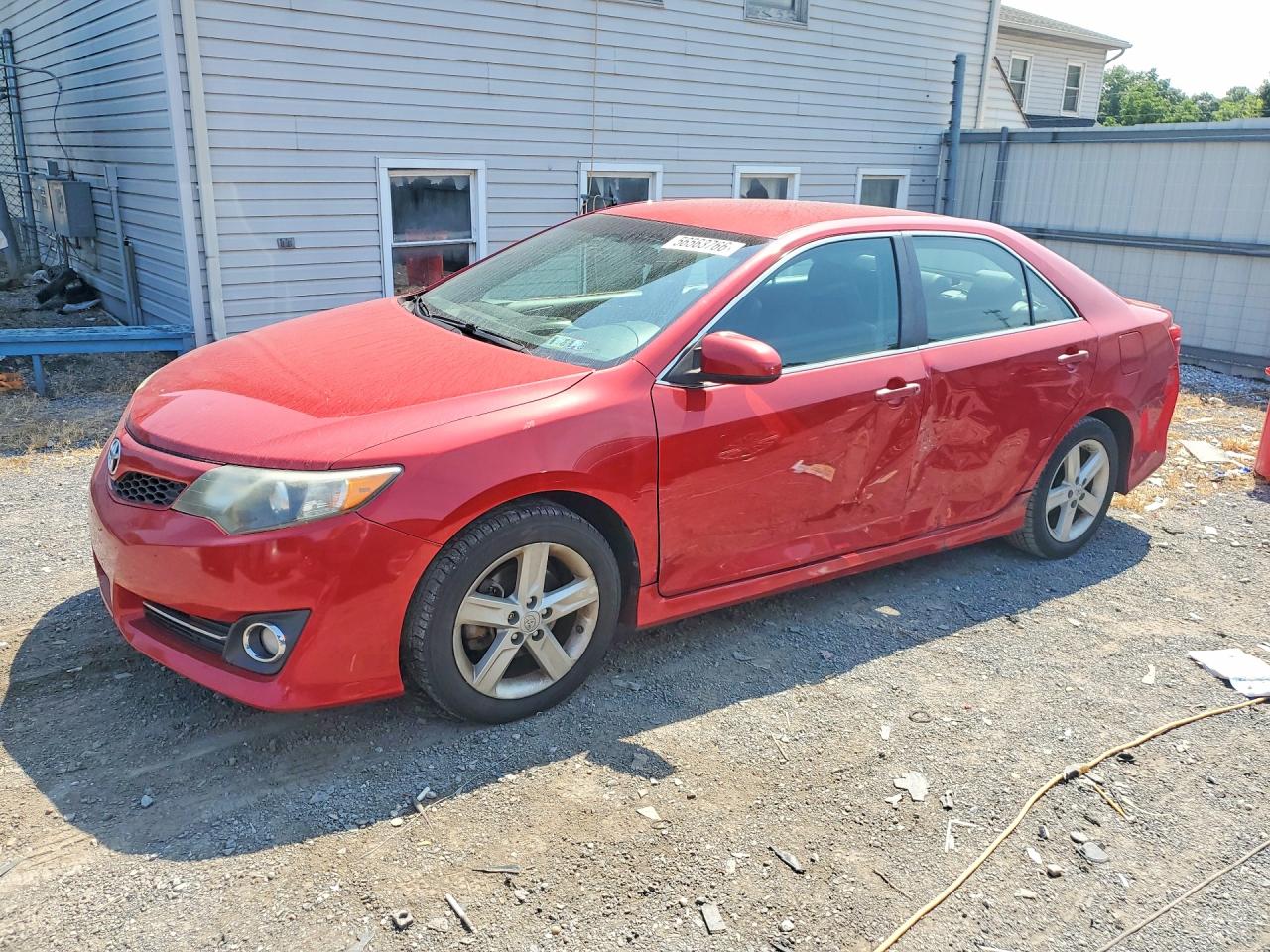 2013 TOYOTA CAMRY
