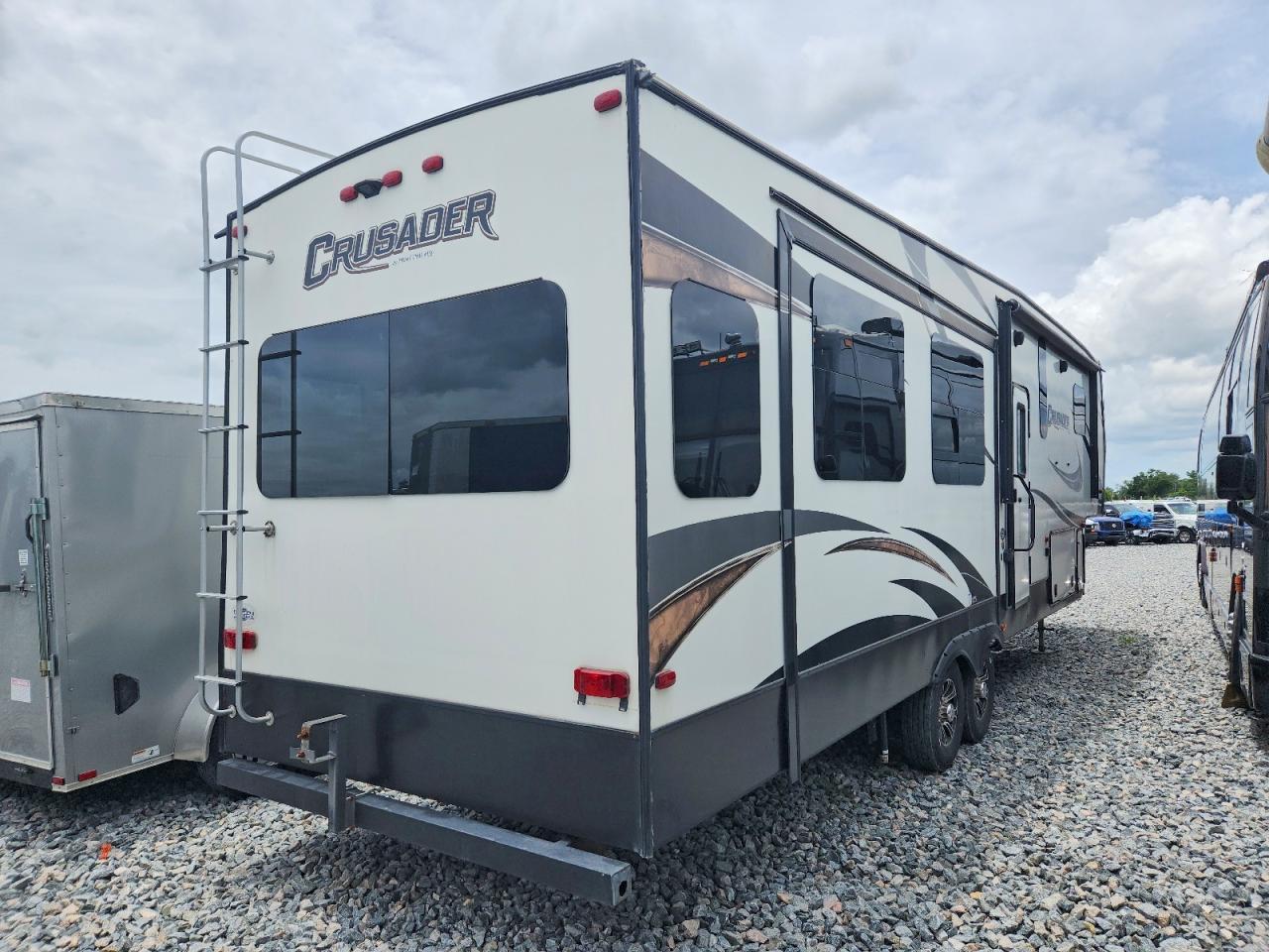 2018 FORESRIVER CRUSADER