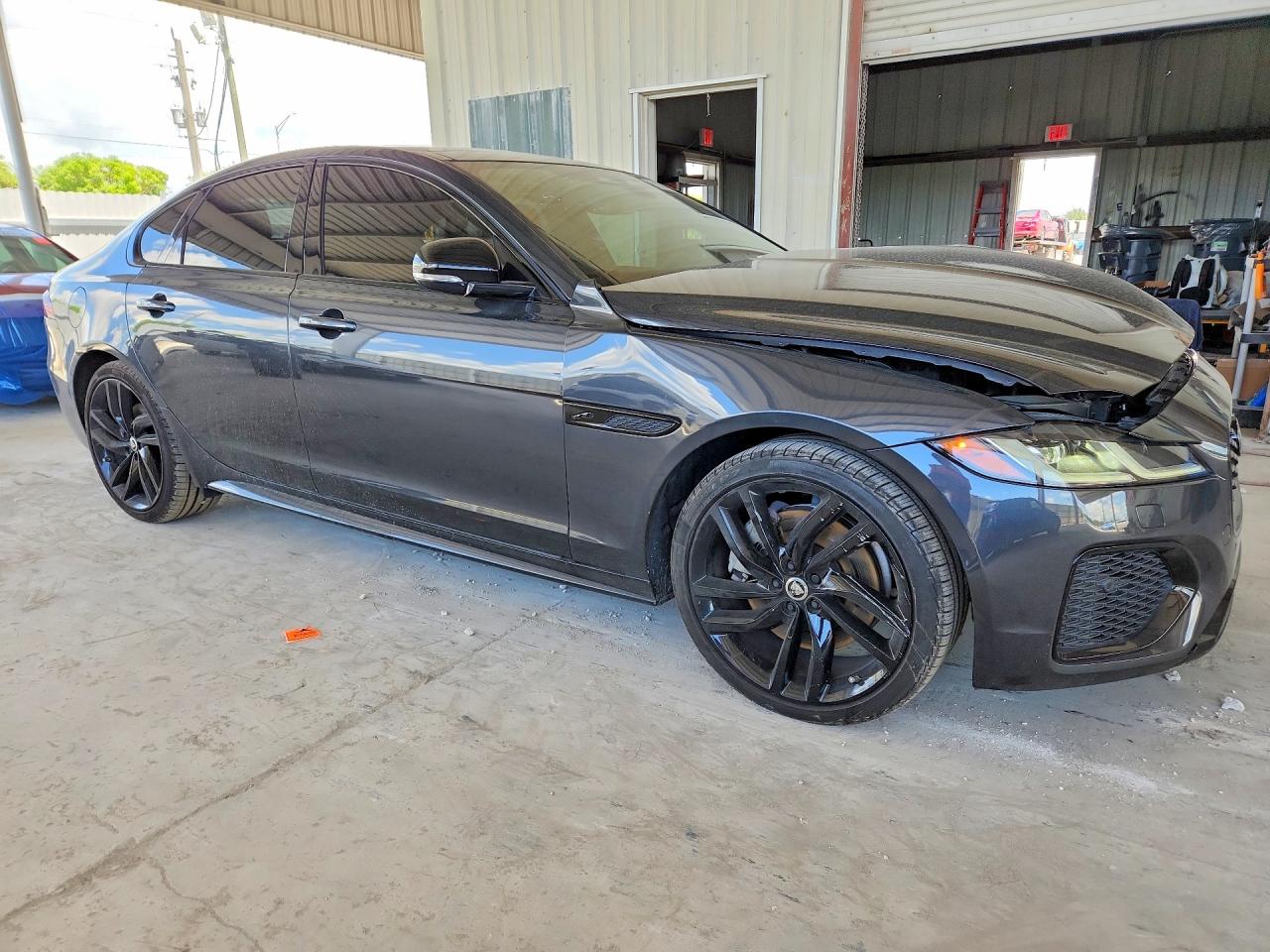 2024 JAGUAR XF