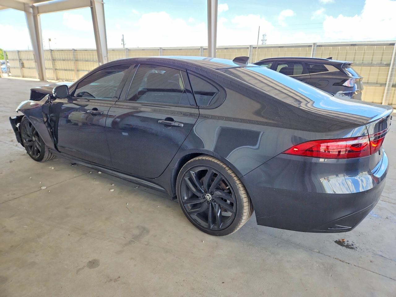 2024 JAGUAR XF