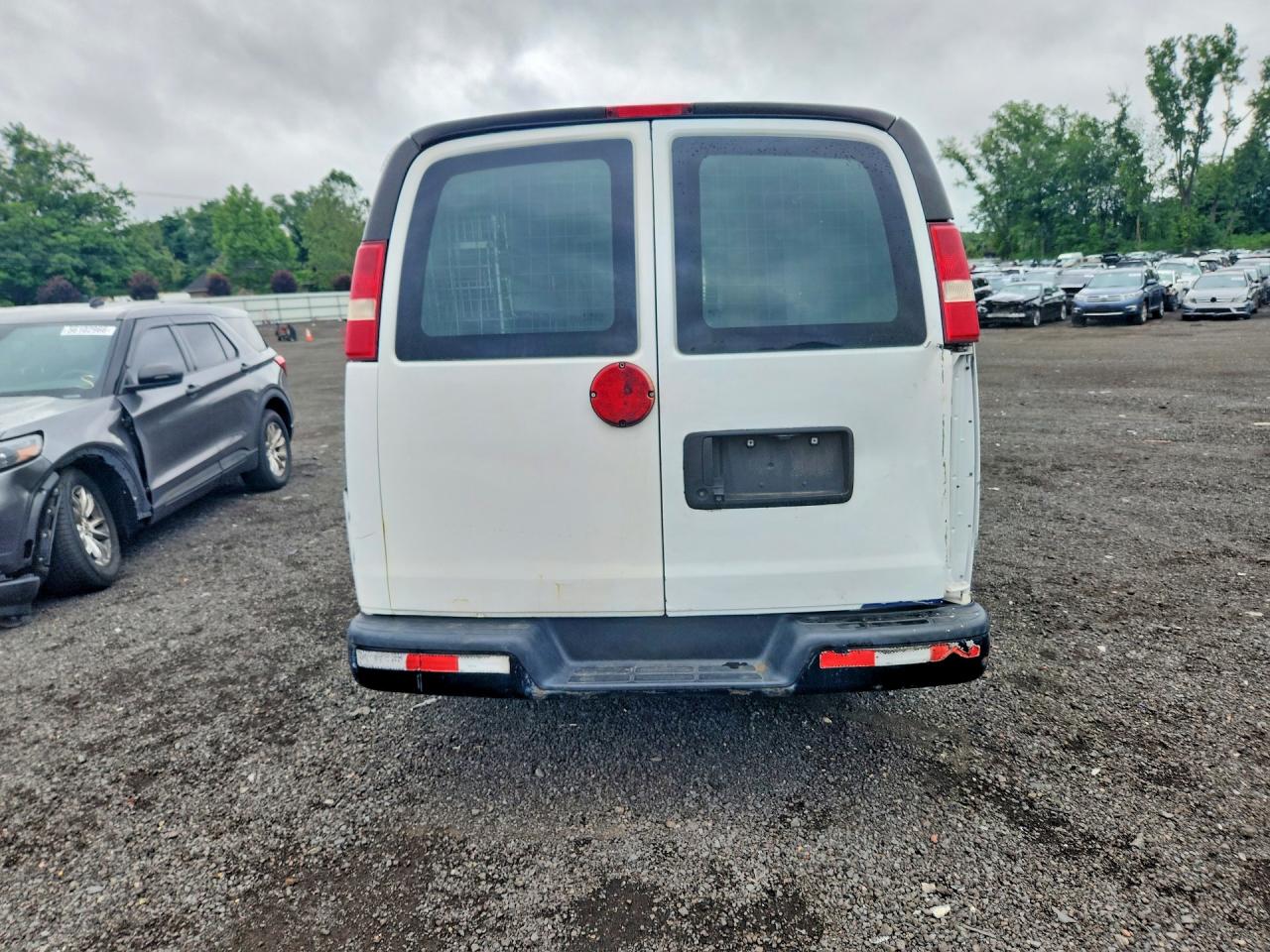 2013 CHEVROLET EXPRESS