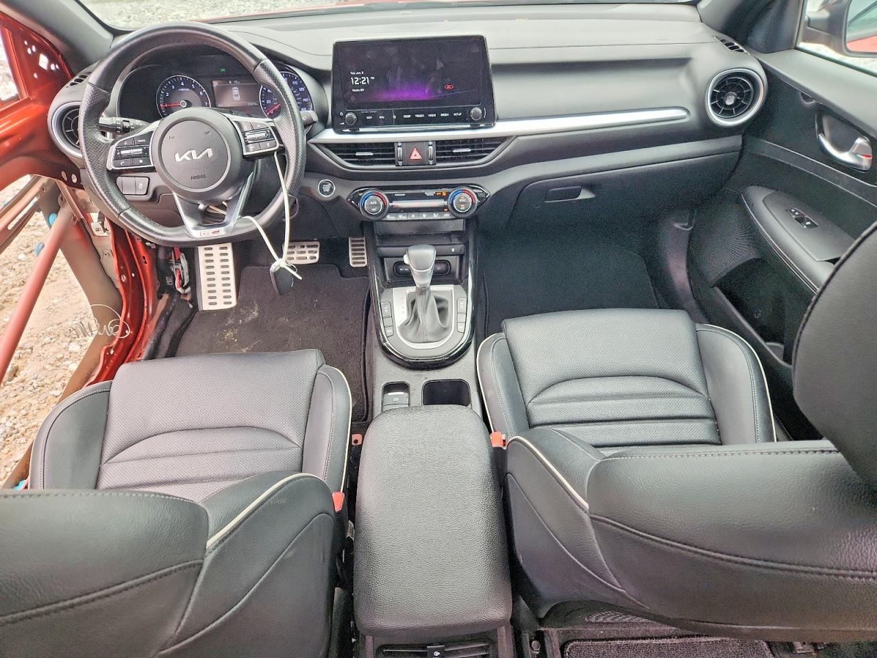 2023 KIA FORTE