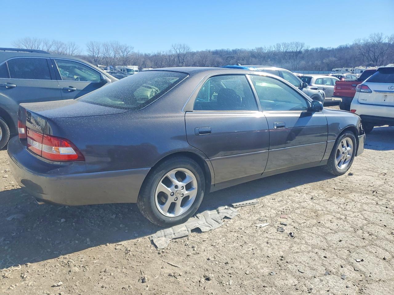 2001 LEXUS ES300