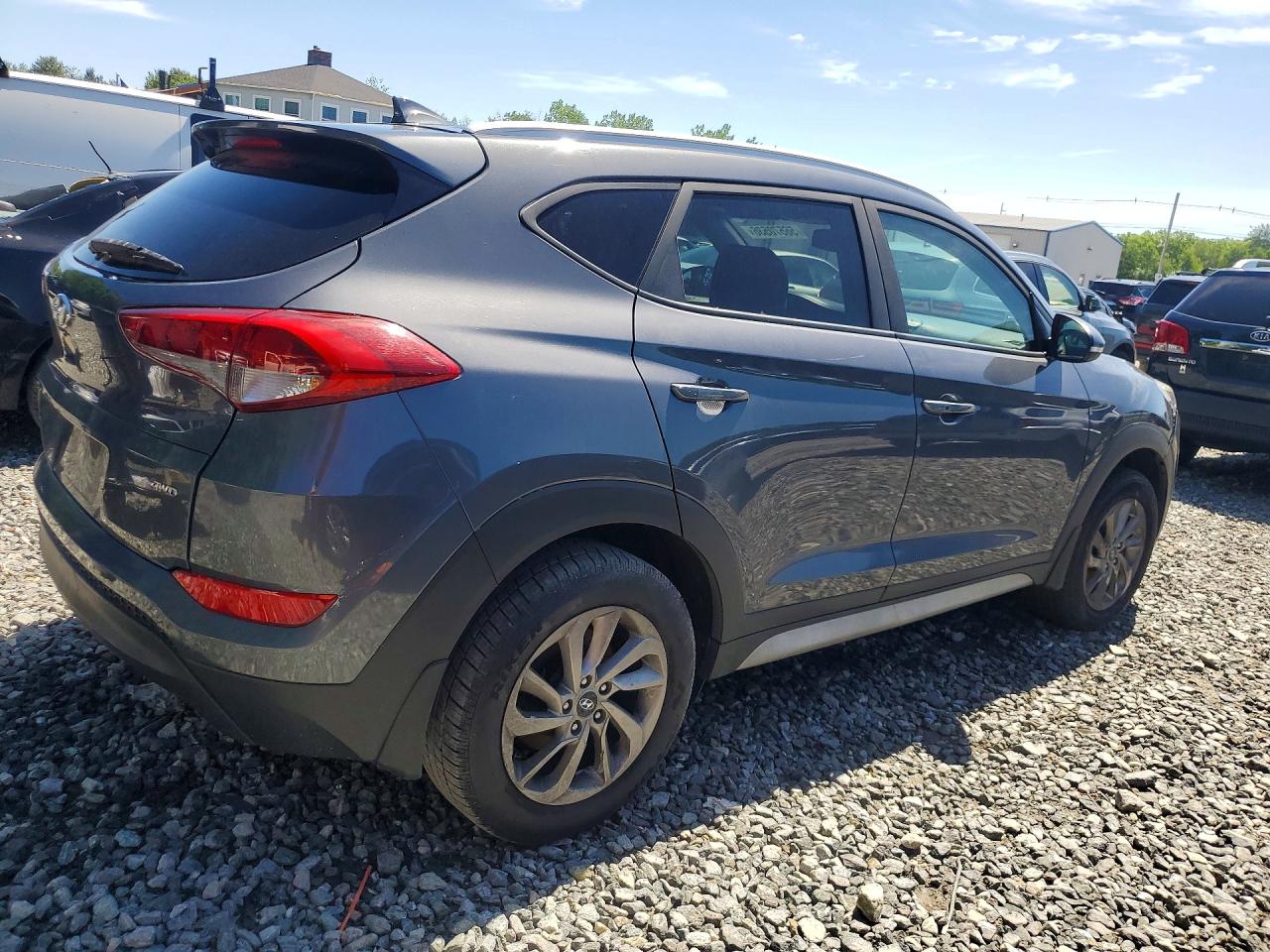 2017 HYUNDAI TUCSON