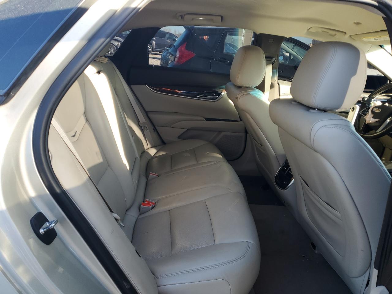 2016 CADILLAC XTS