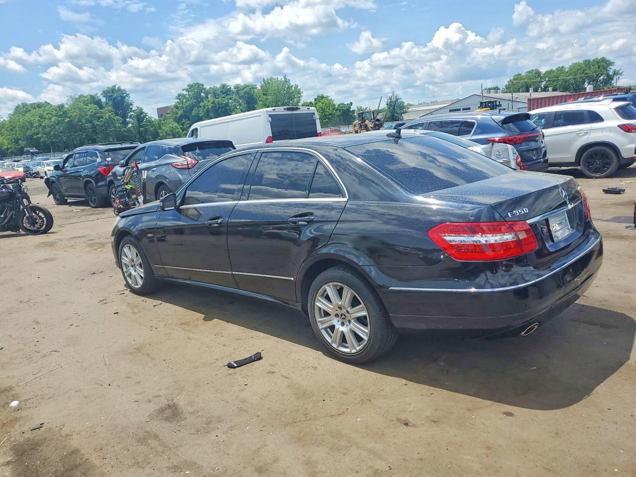2012 MERCEDES-BENZ E-CLASS