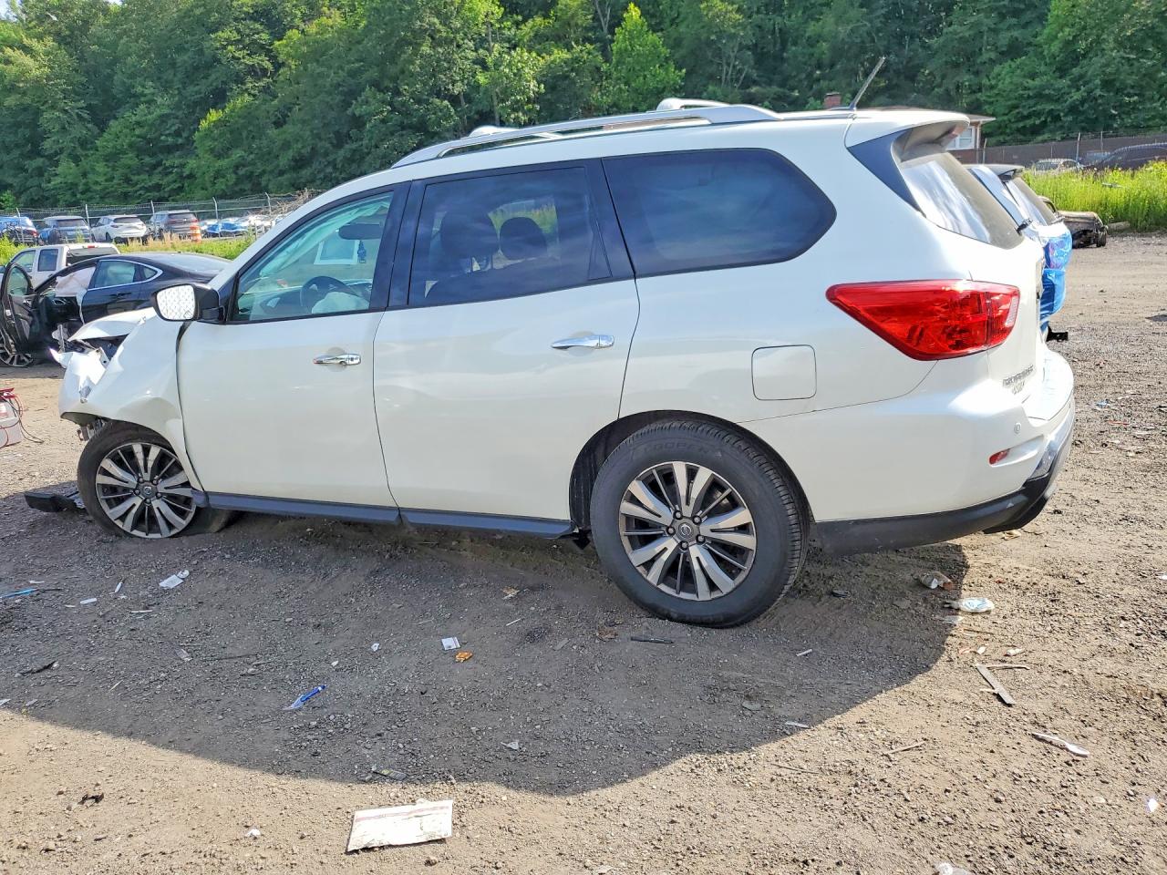 2018 NISSAN PATHFINDER