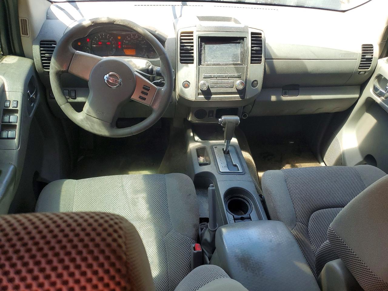 2010 NISSAN FRONTIER