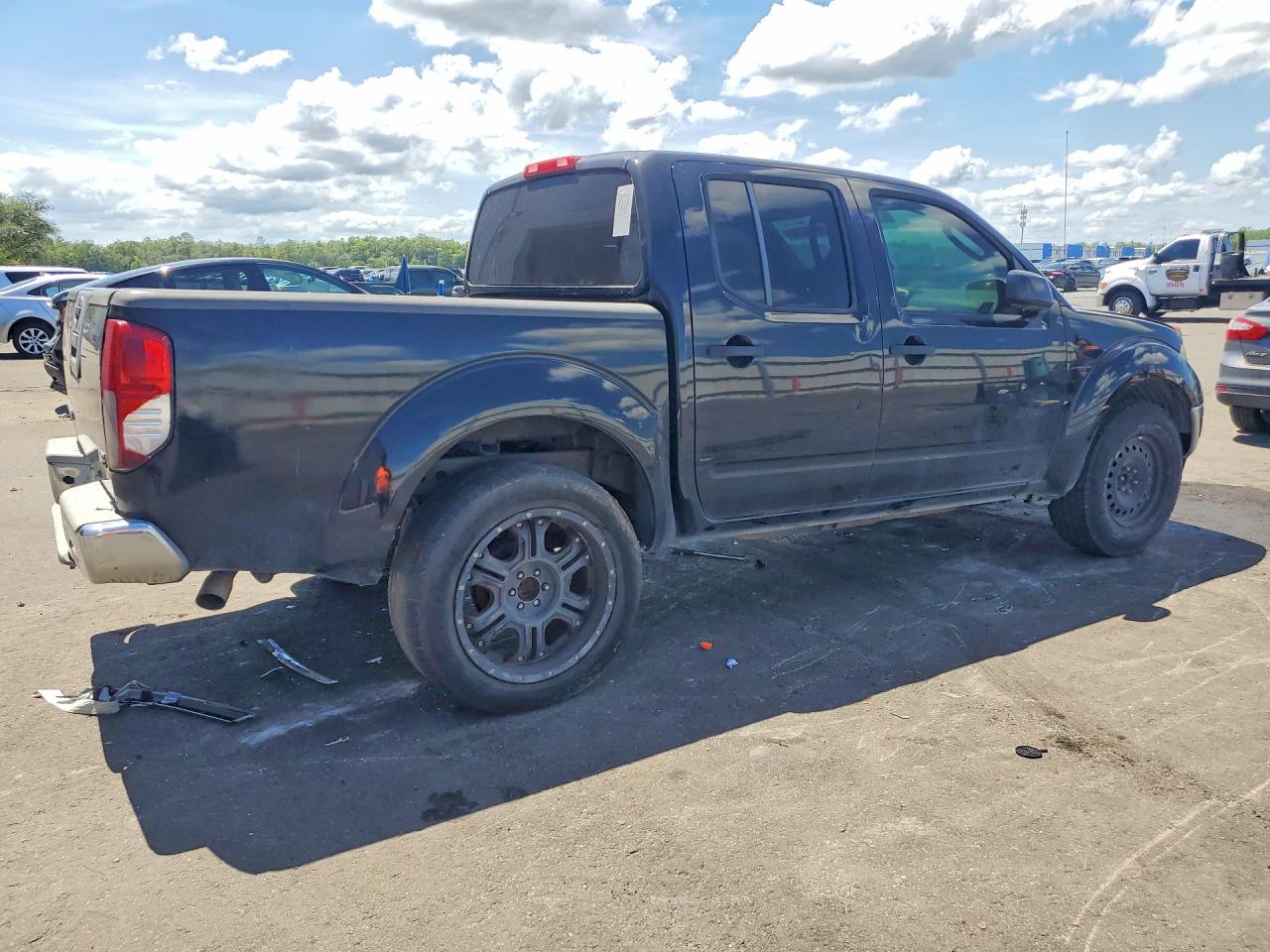 2010 NISSAN FRONTIER