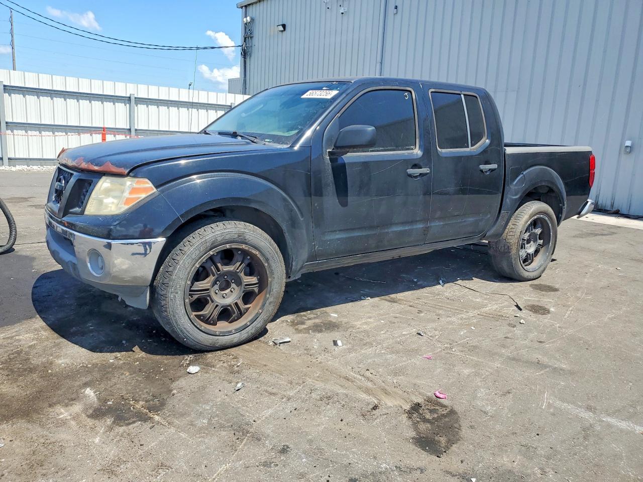 2010 NISSAN FRONTIER
