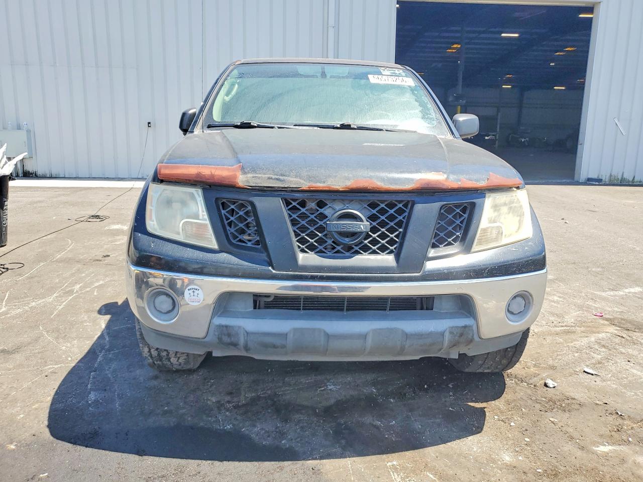 2010 NISSAN FRONTIER