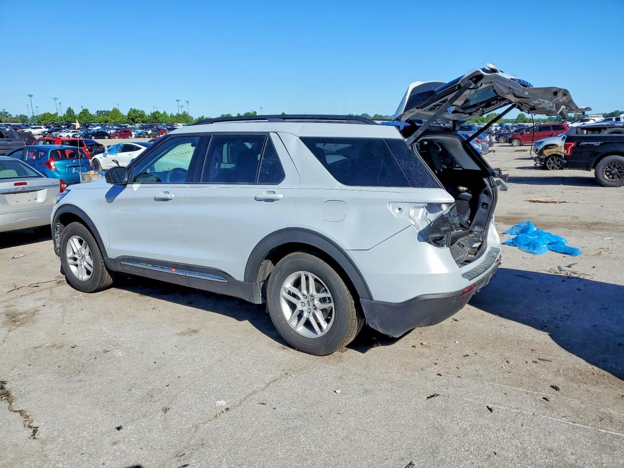 2025 FORD EXPLORER