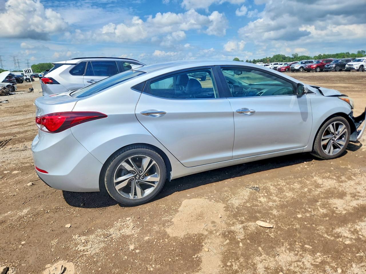2014 HYUNDAI ELANTRA