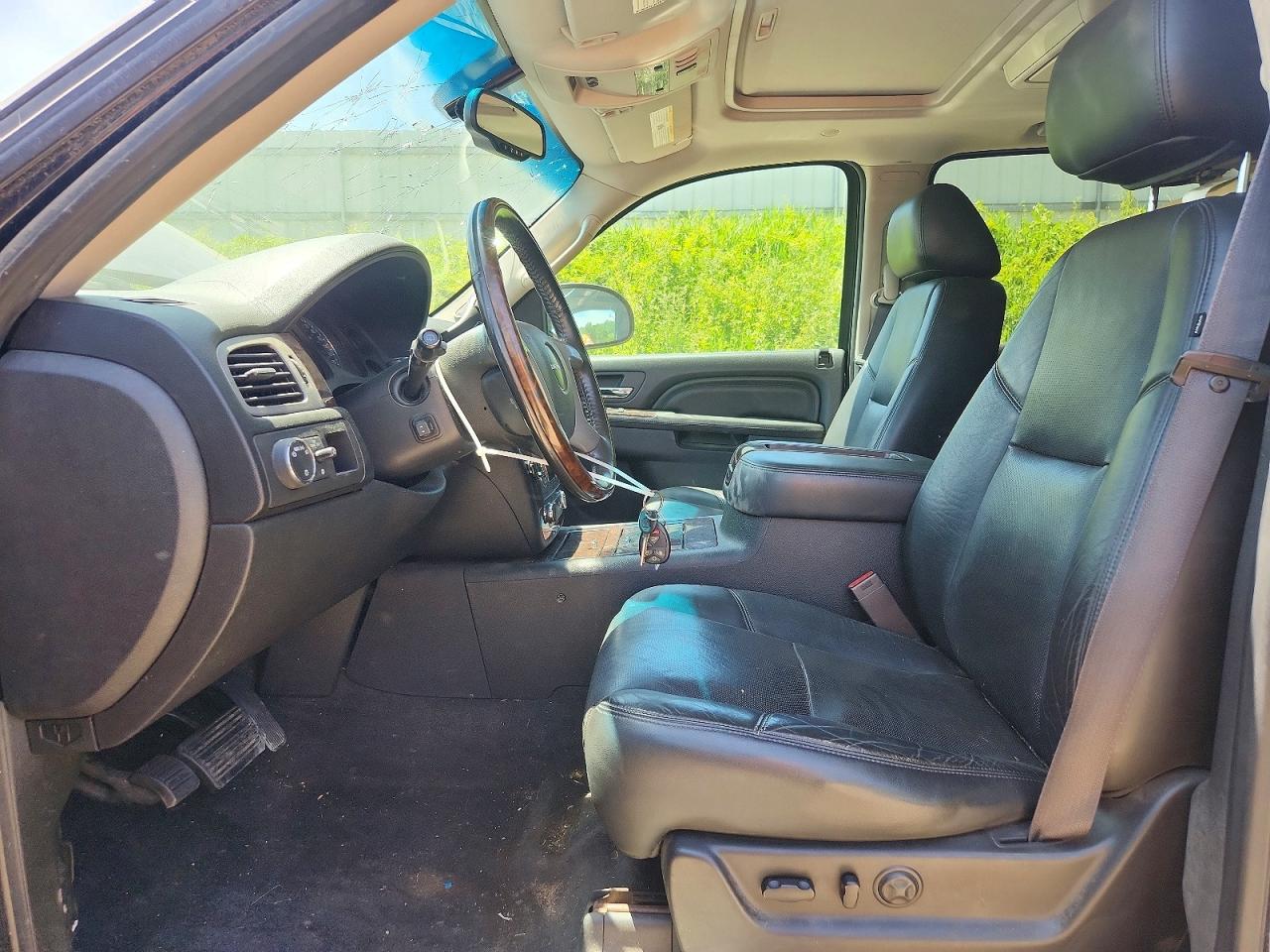 2012 GMC YUKON