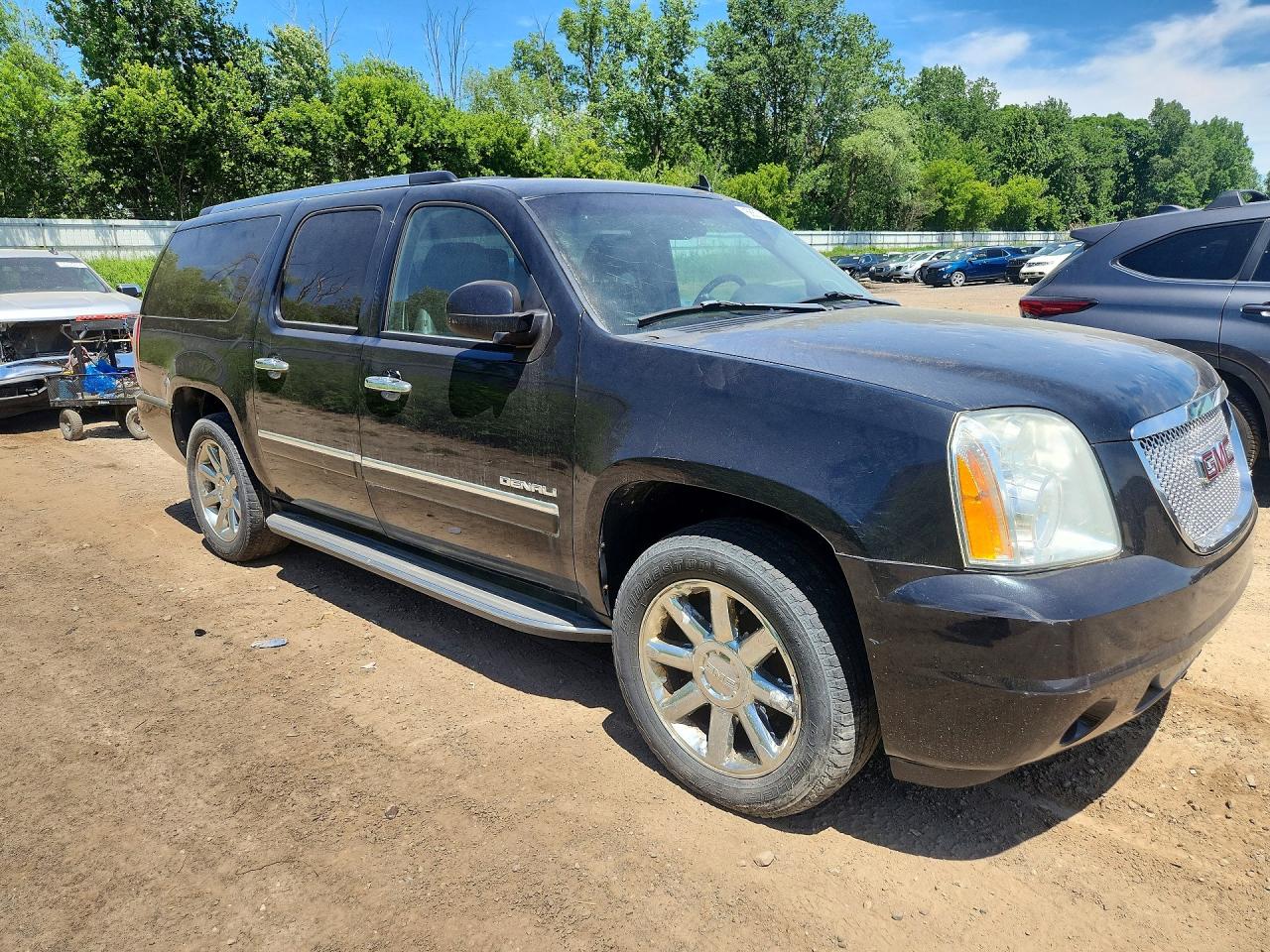 2012 GMC YUKON
