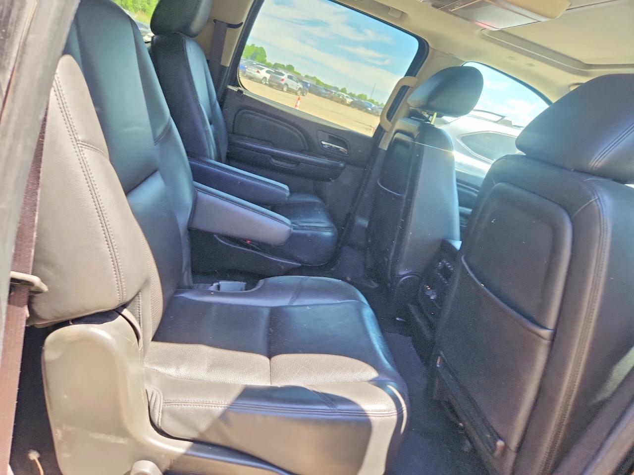 2012 GMC YUKON