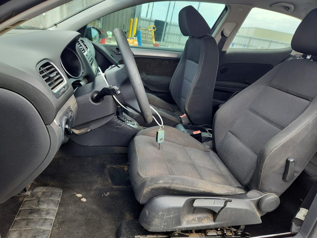 2012 VOLKSWAGEN GOLF