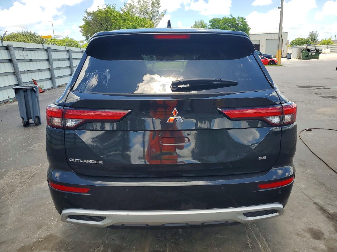 2023 MITSUBISHI OUTLANDER