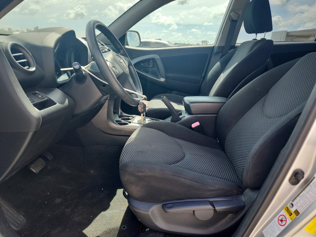 2010 TOYOTA RAV4