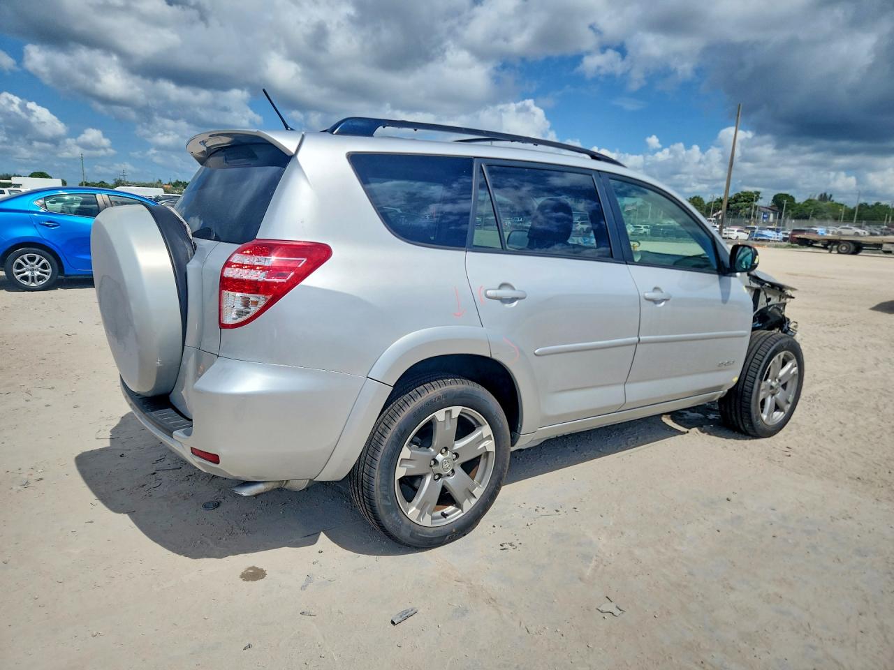 2010 TOYOTA RAV4