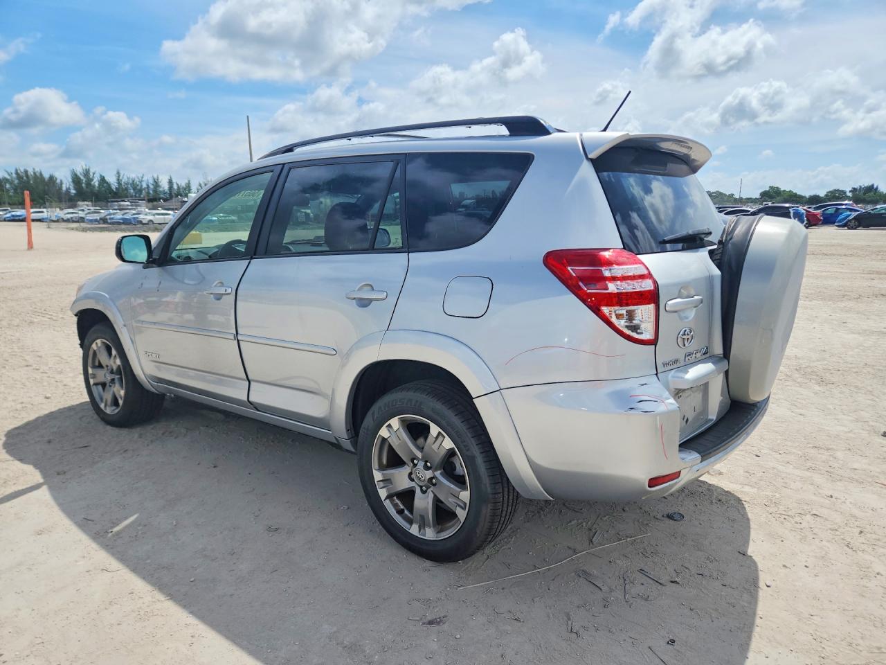 2010 TOYOTA RAV4