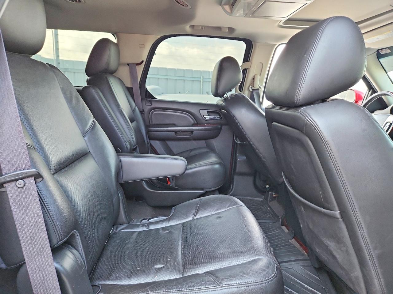 2014 CADILLAC ESCALADE