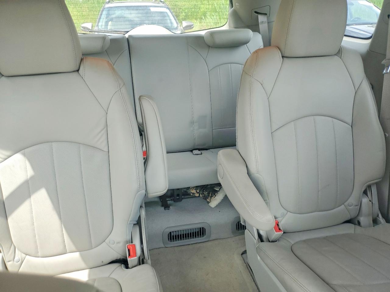 2011 BUICK ENCLAVE