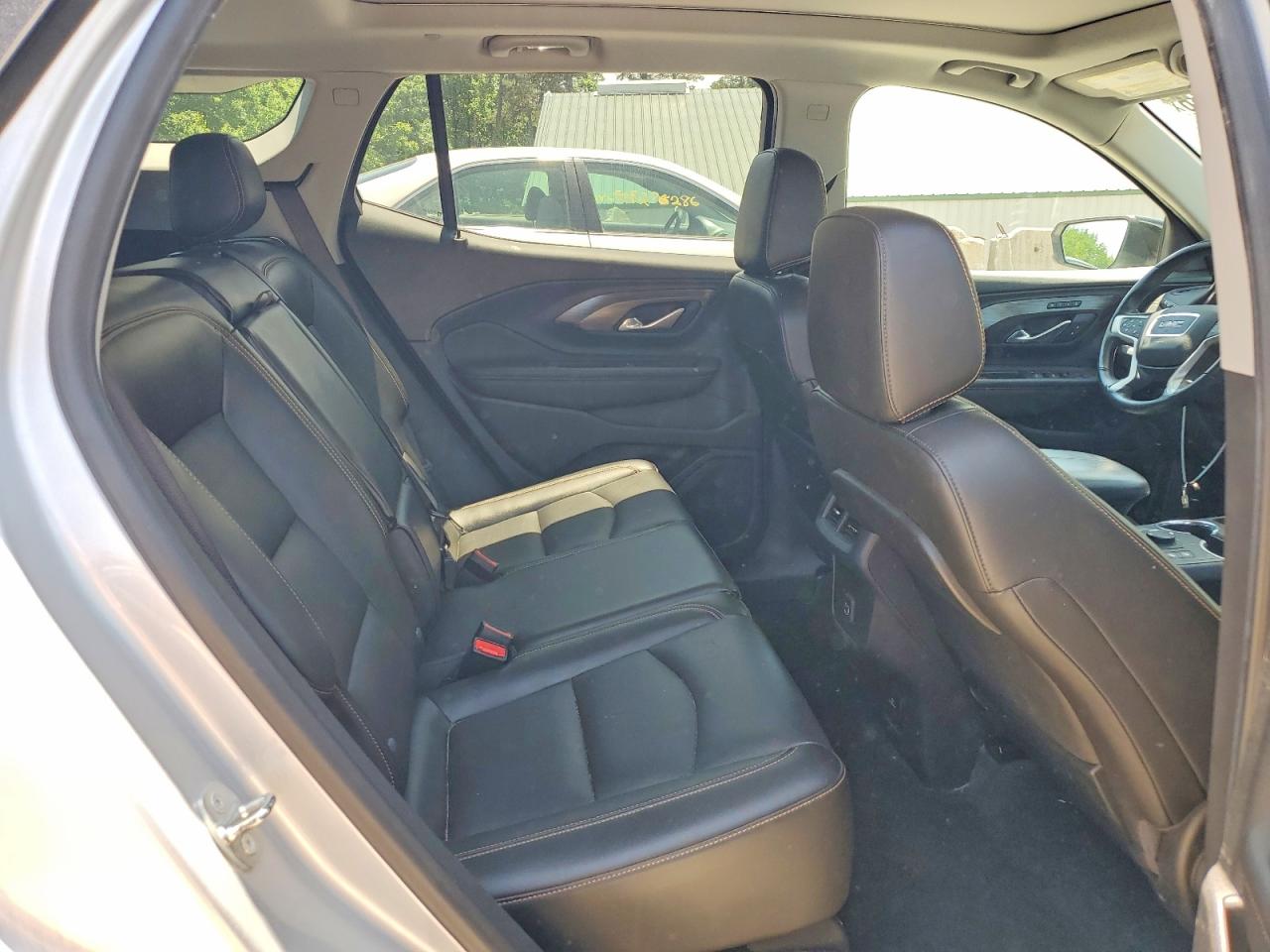 2021 GMC TERRAIN