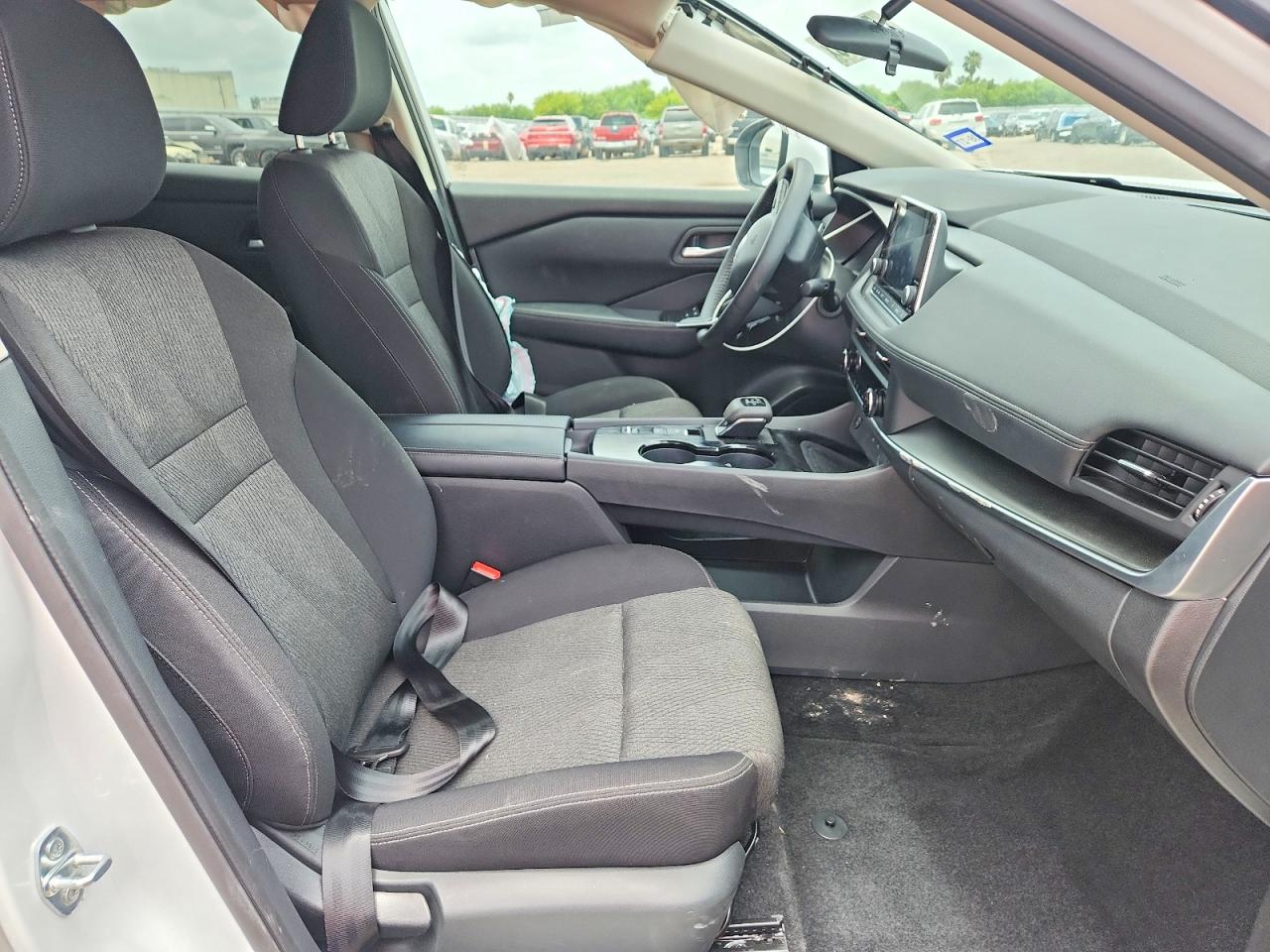 2026 NISSAN ROGUE
