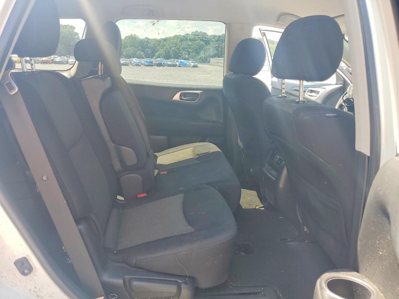 2017 NISSAN PATHFINDER