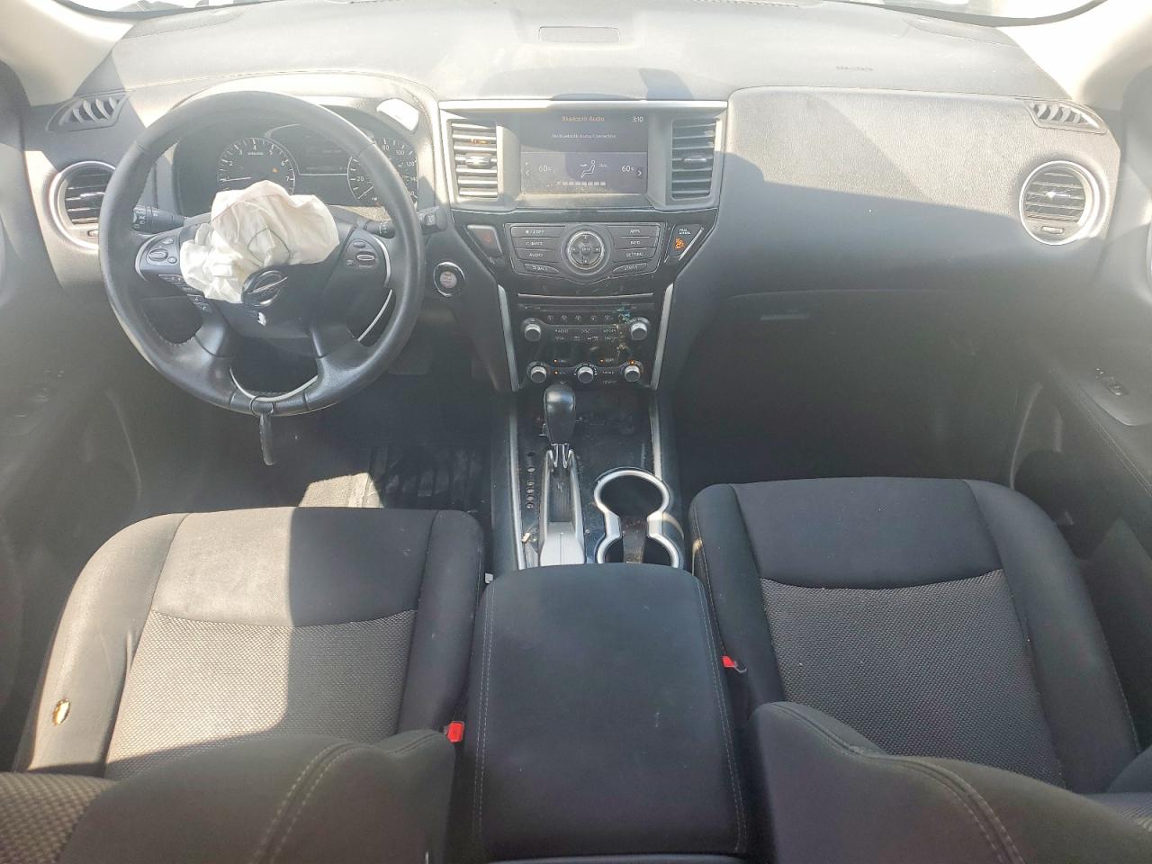 2017 NISSAN PATHFINDER