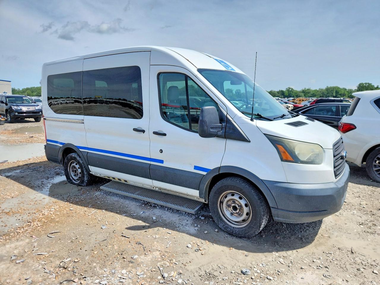 2015 FORD TRANSIT