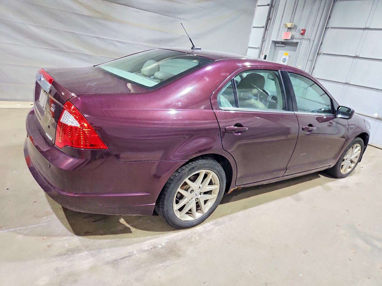 2011 FORD FUSION