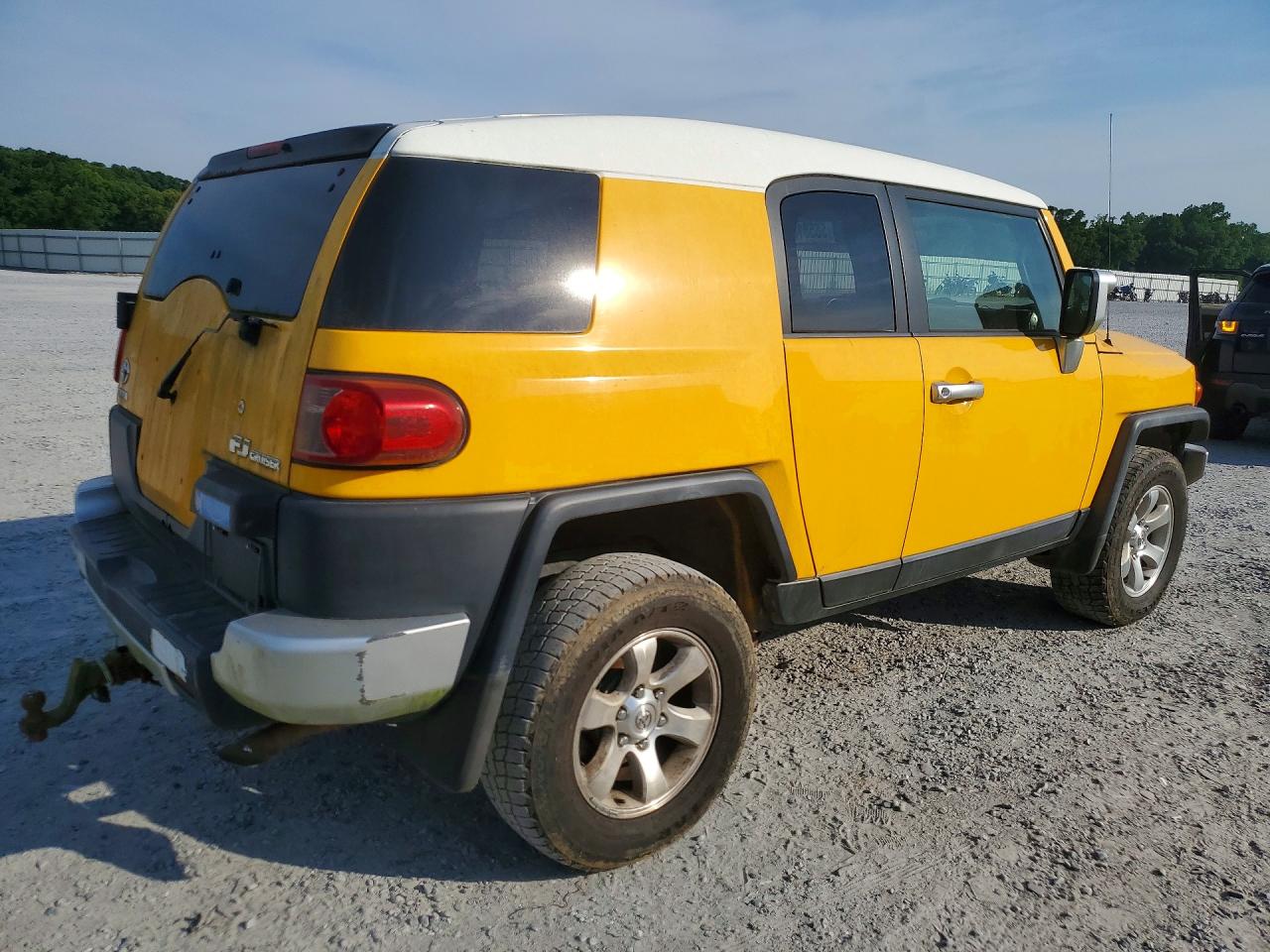2007 TOYOTA FJ CRUISER