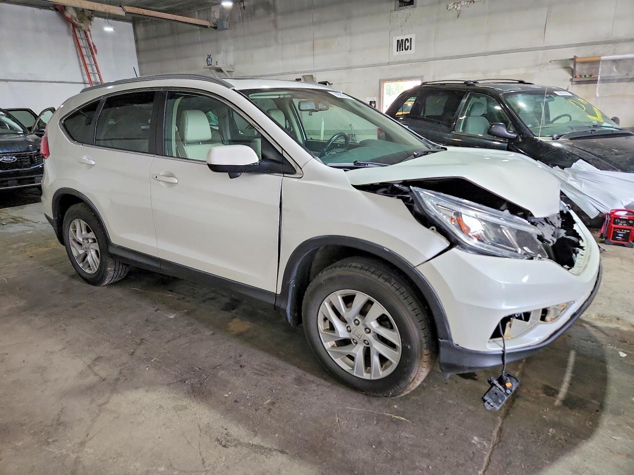 2015 HONDA CRV
