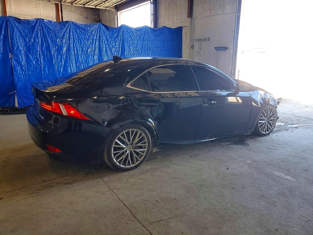 2014 LEXUS IS