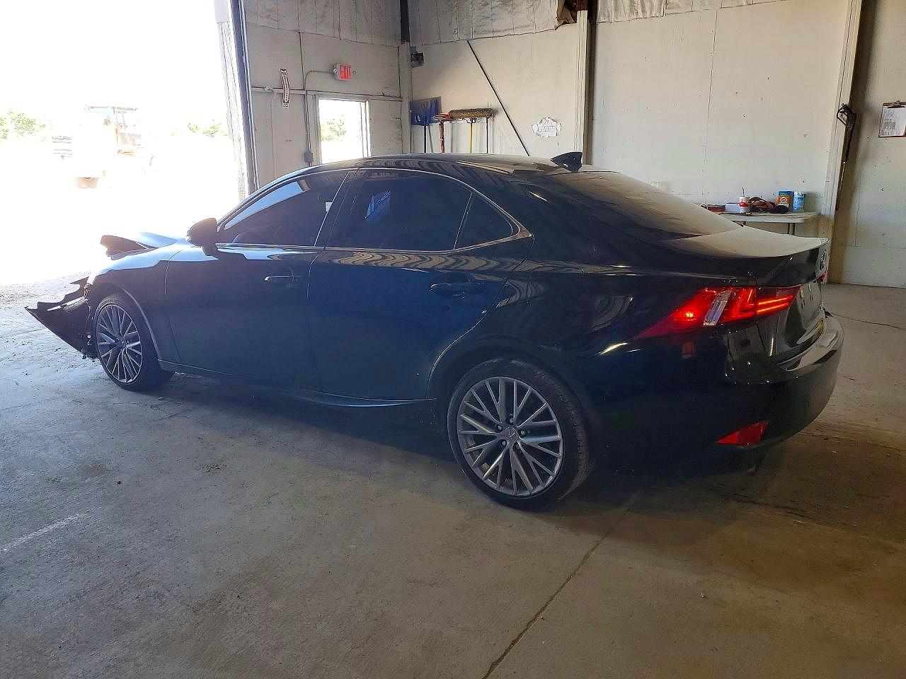 2014 LEXUS IS
