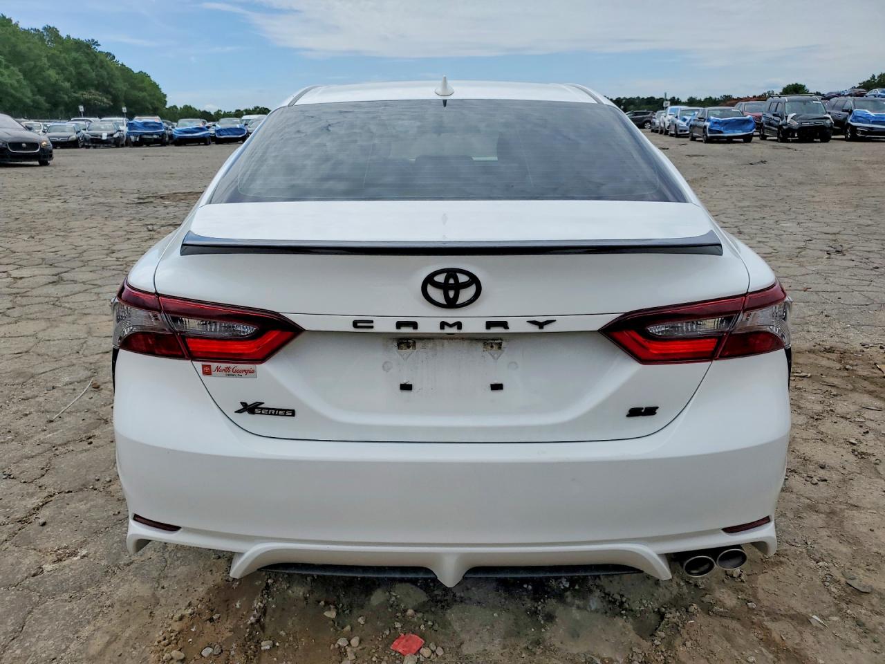 2024 TOYOTA CAMRY