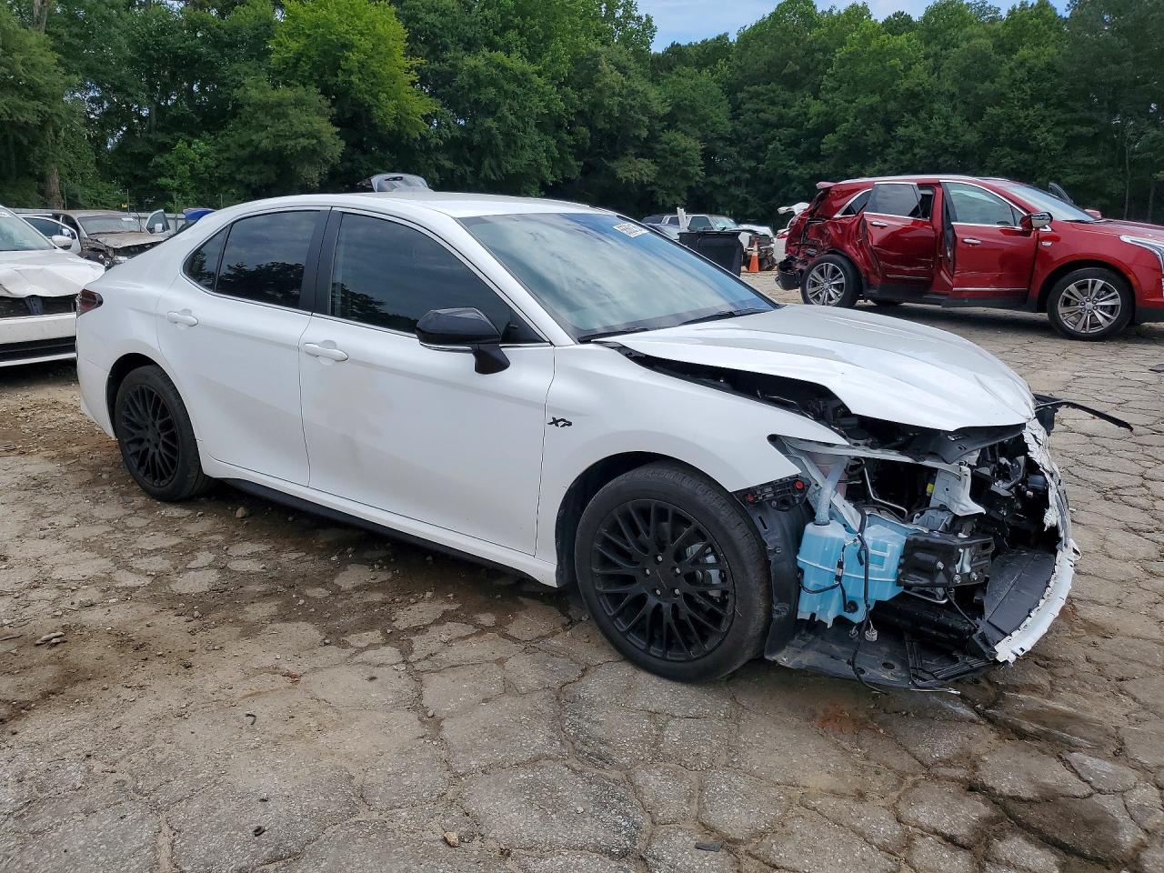 2024 TOYOTA CAMRY