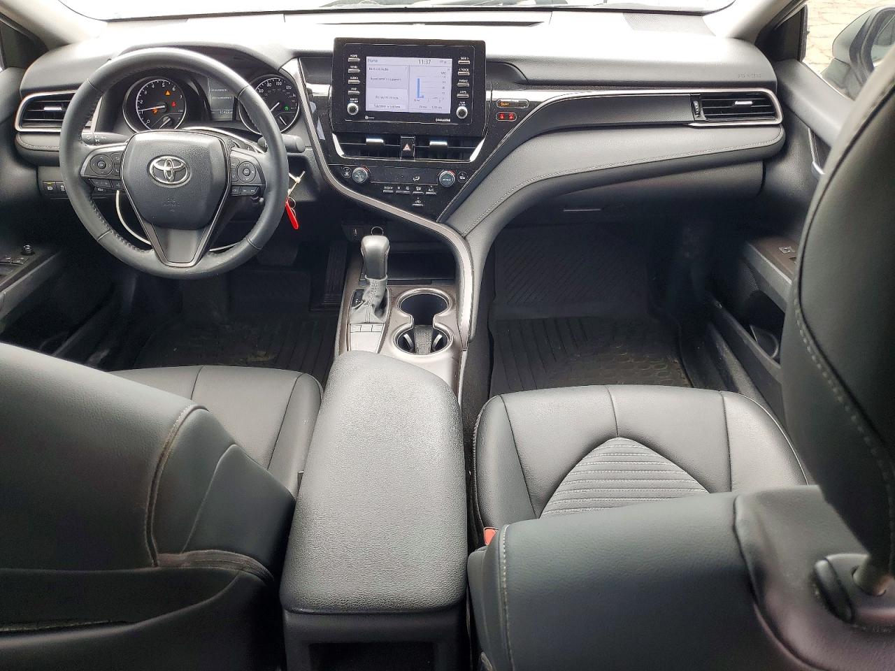 2024 TOYOTA CAMRY