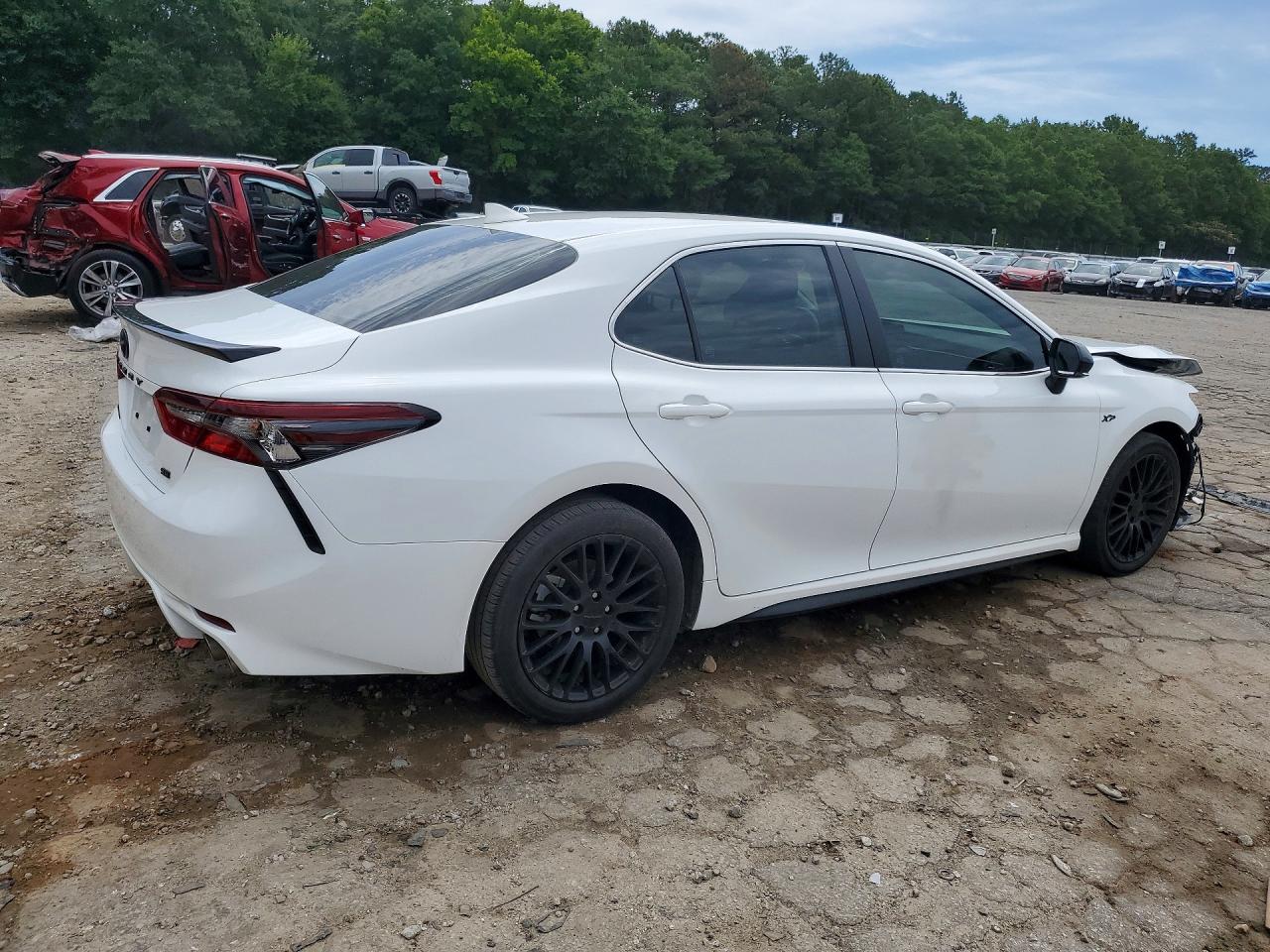 2024 TOYOTA CAMRY