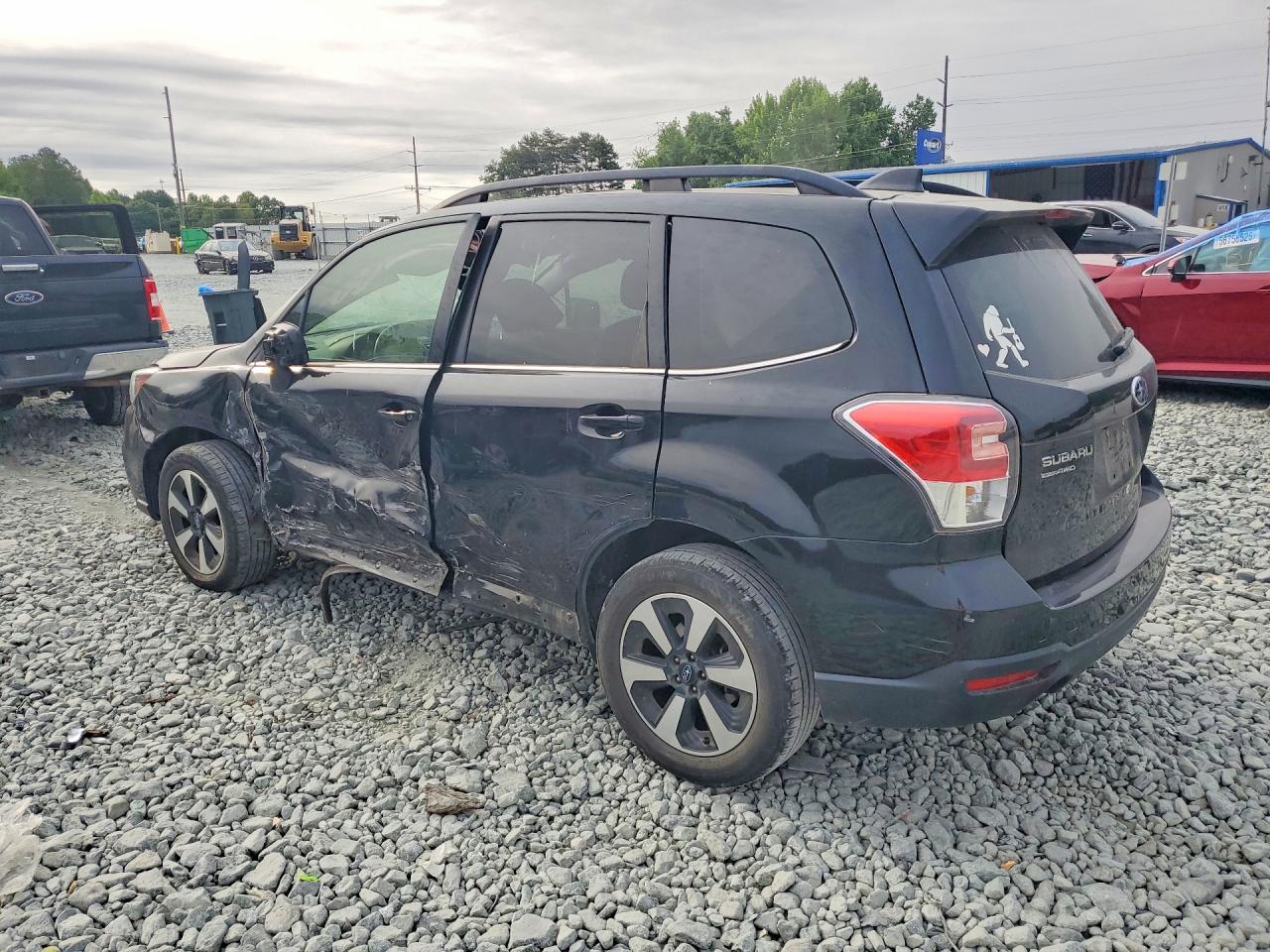 2018 SUBARU FORESTER