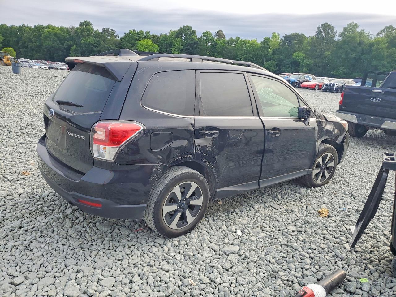 2018 SUBARU FORESTER